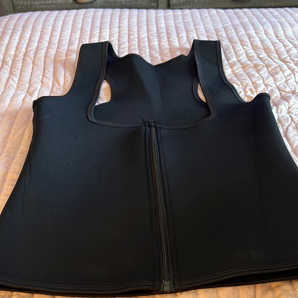 Waist trainer